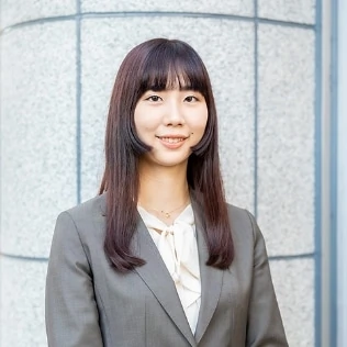 市川 茉耶